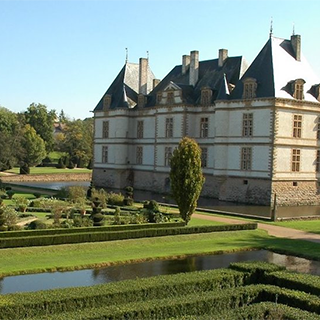 Château de Cormatin mobile